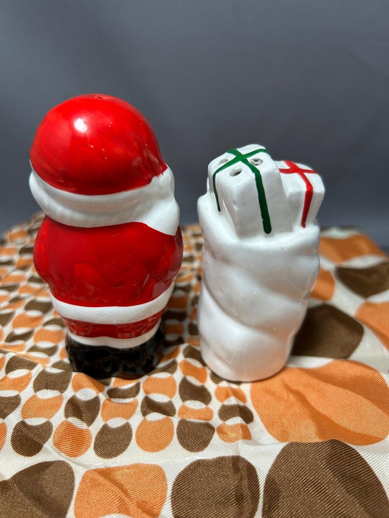 Santa with Packages S&P